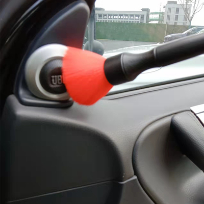 Les brosses en plastique de station de lavage de poil en nylon rouge balayent pour le détail intérieur automatique