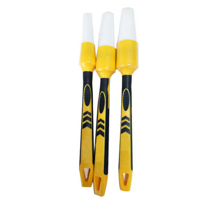 Brosse à cheveux bruns naturels pour le nettoyage intérieur